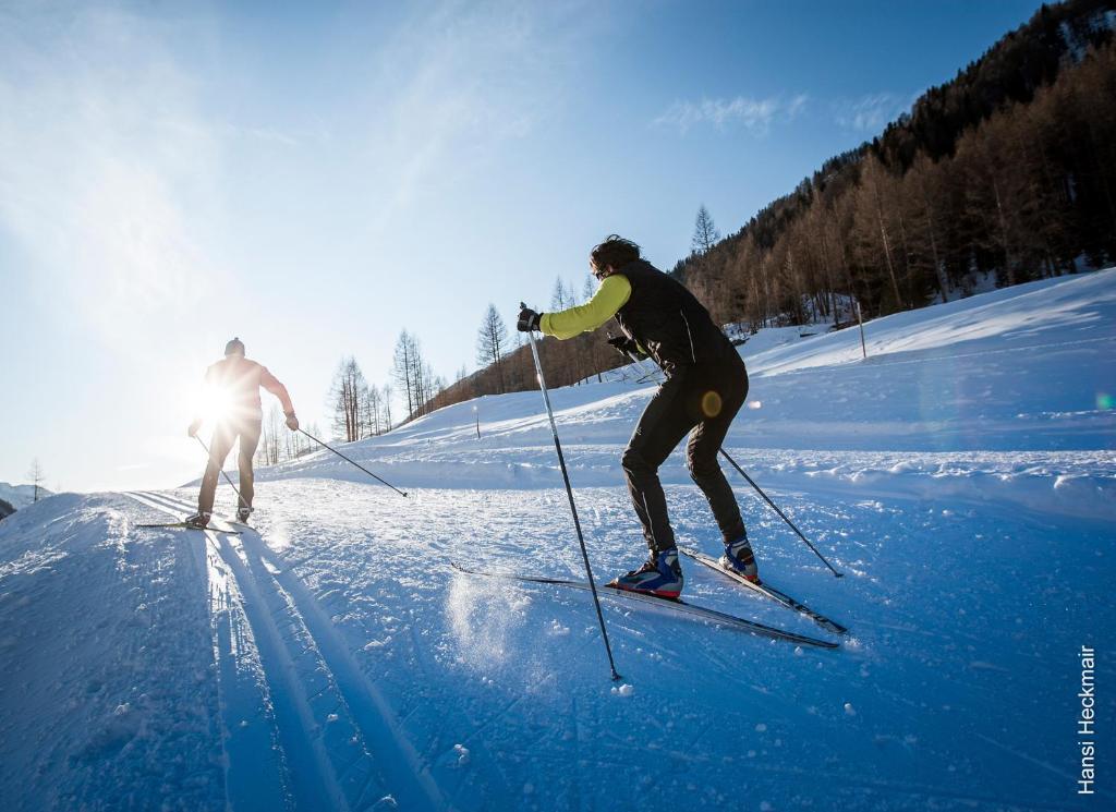 Alpine Luxury Spa Resort Schwarzenstein Лутаґо Екстер'єр фото